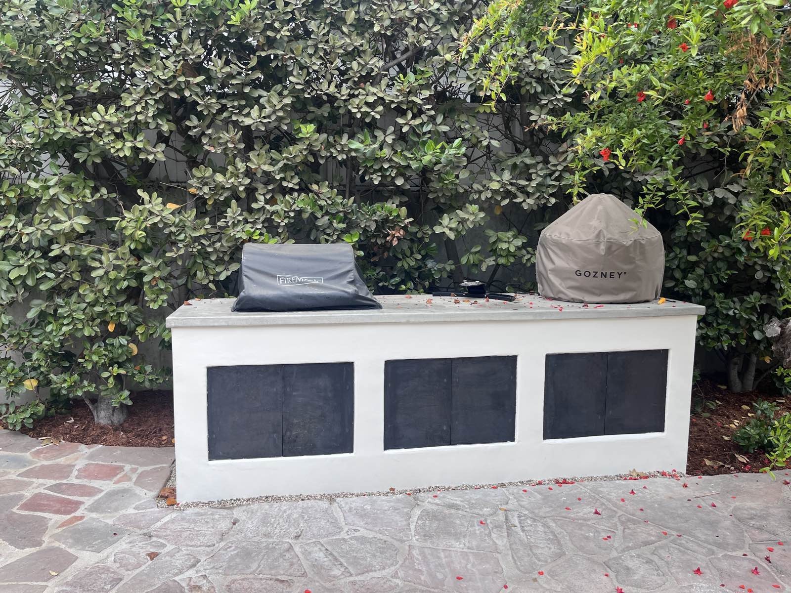 Built-in masonry BBQ island in a Redondo Beach backyard
